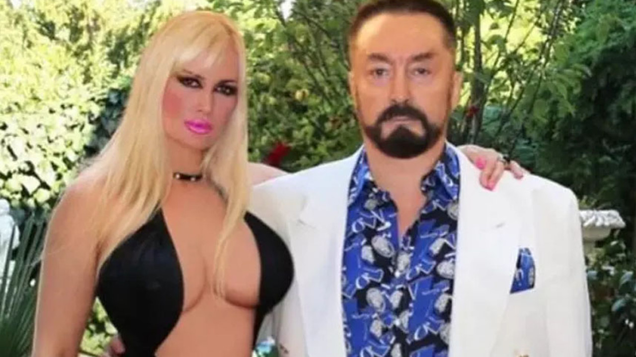 Avukat anlattı! Adnan Oktar'ın mahkemede gördüğü mini etekli kadın için söyledikleri "pes" dedirtti!