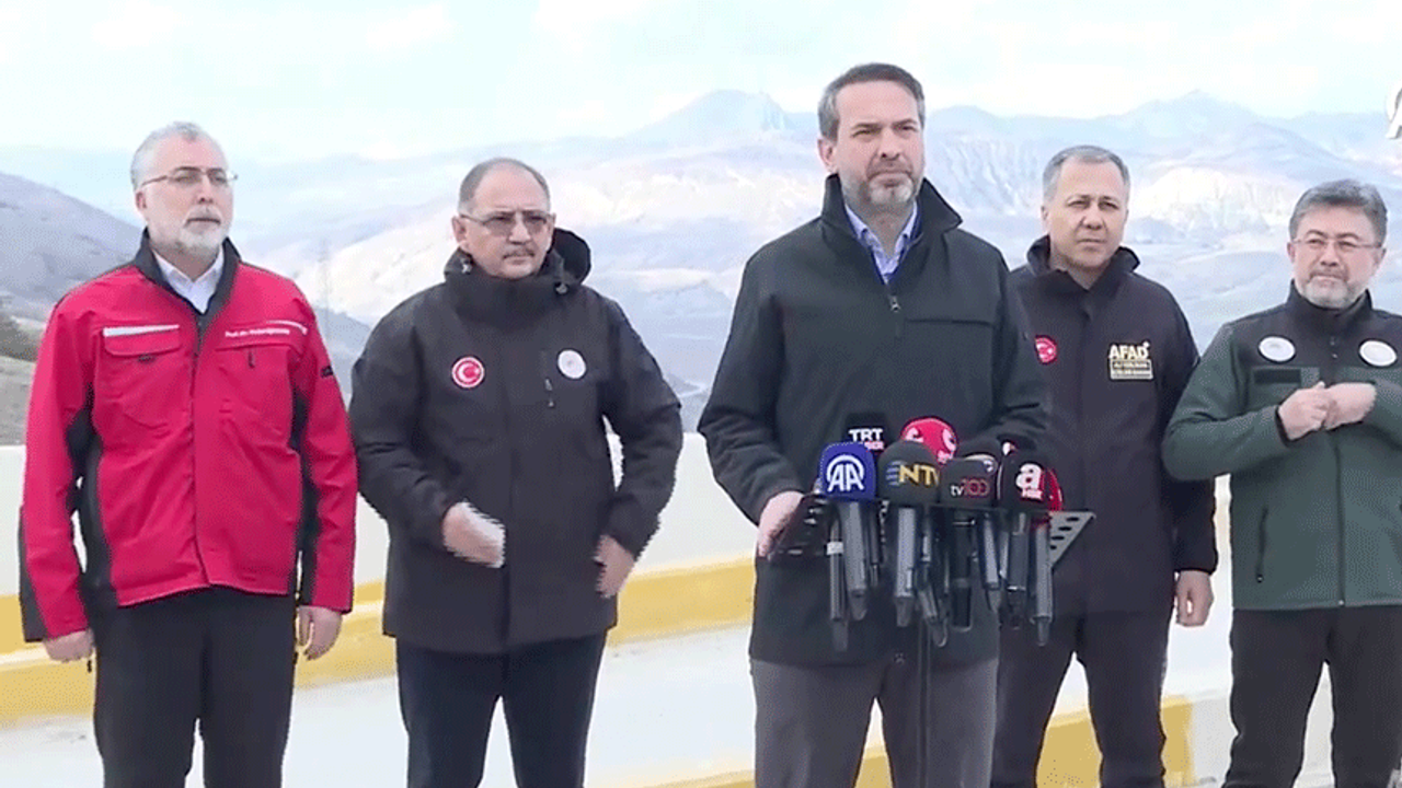 Erzincan'da son durum! Bakan Yerlikaya açıkladı: Arama faaliyetlerine güvenlik nedeniyle ara veriyoruz
