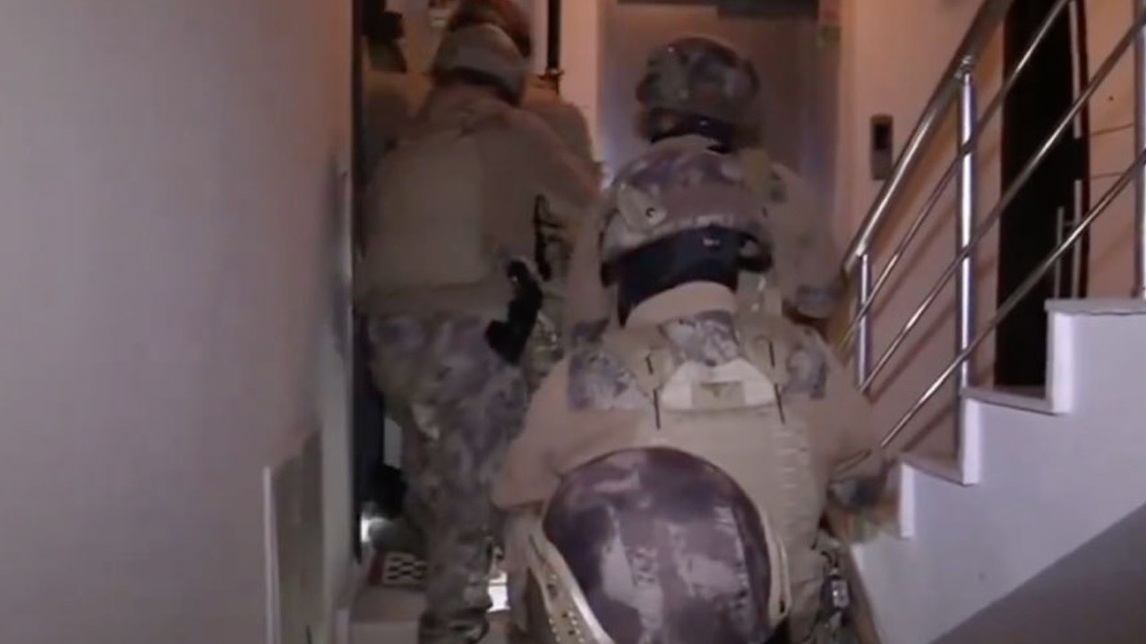 Bölücü terör örgütüne eş zamanlı operasyon! Çok sayıda kişi yakalandı