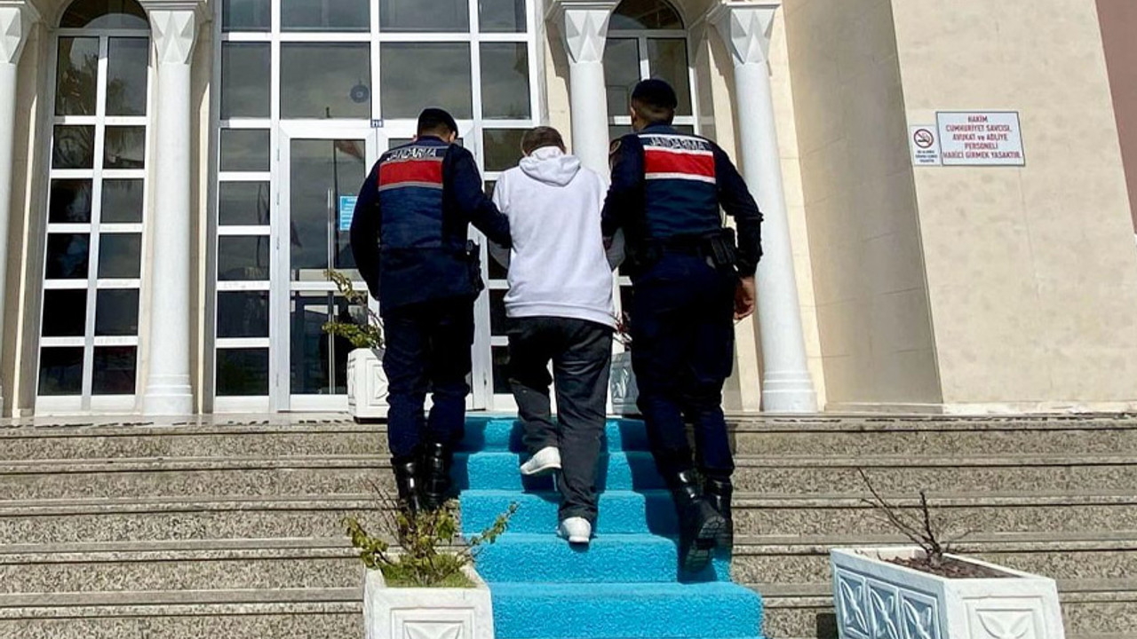 Cinsel istismar suçundan her yerde aranıyordu! Jandarma kıskıvrak yakaladı