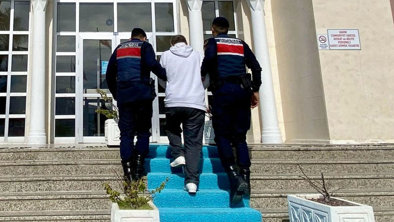 Jandarmadan dev operasyon: Çok sayıda ruhsatsız silah ele geçirildi