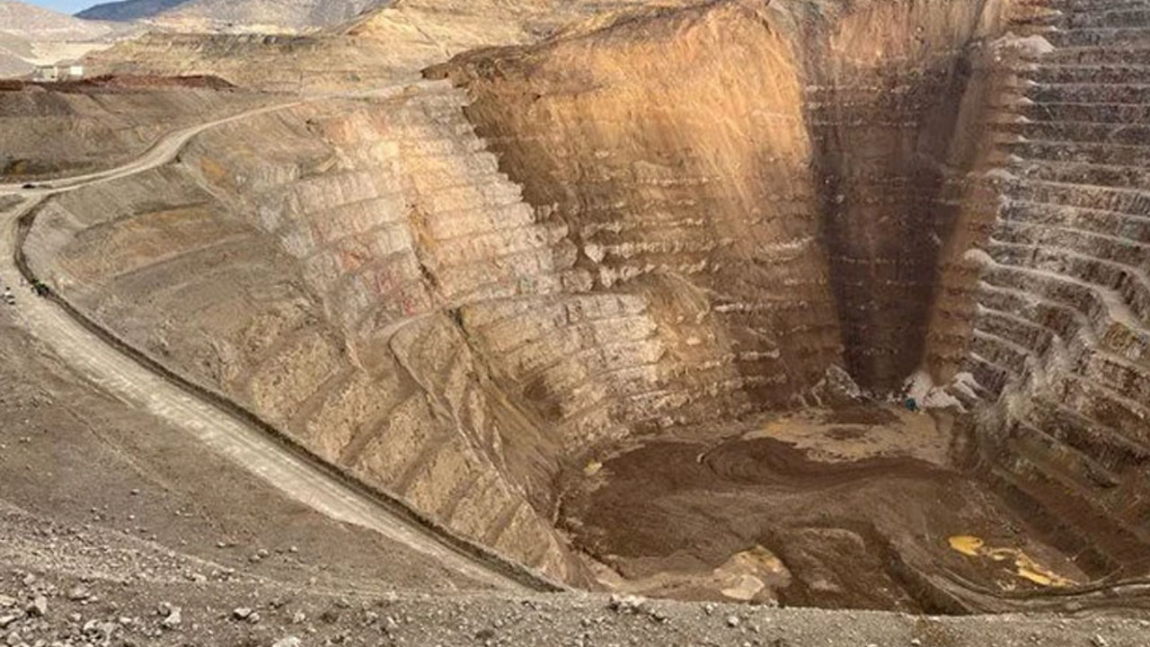 Erzincan'daki maden ocağında üretim durduruldu! Lisanslar iptal edildi