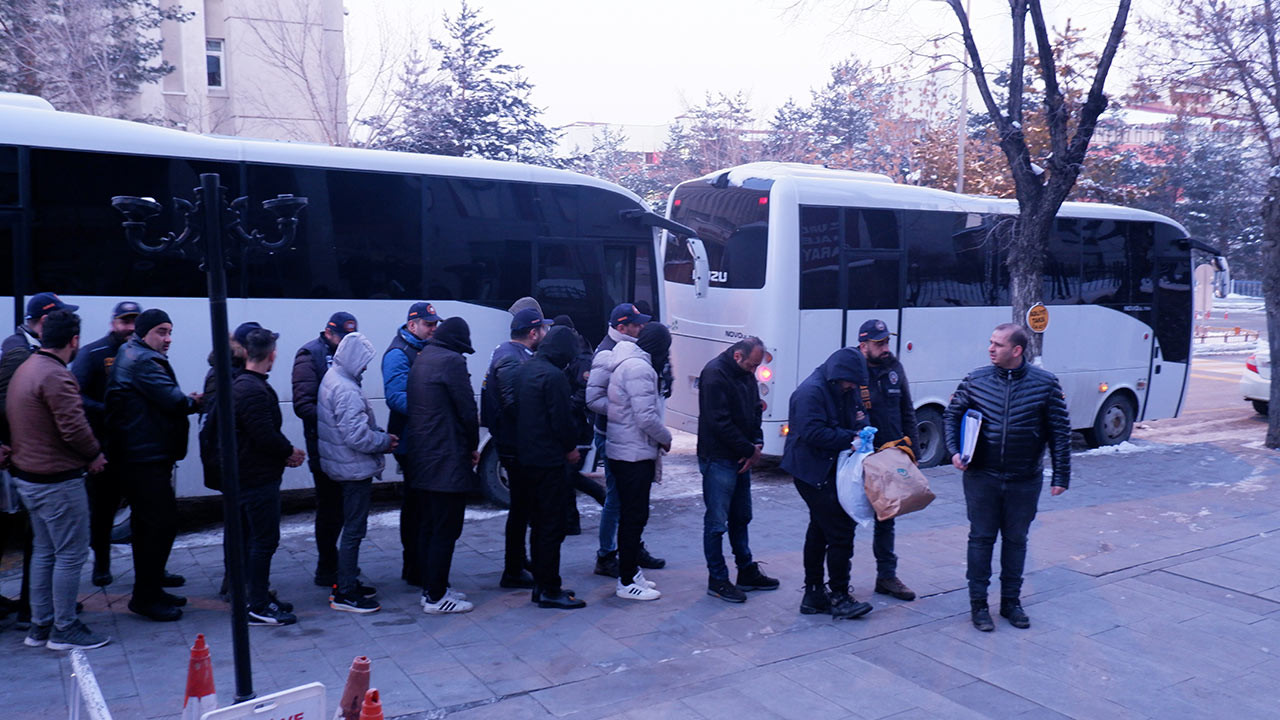 Erzurum merkezli 20 ilde “Sibergöz-20” operasyonu!