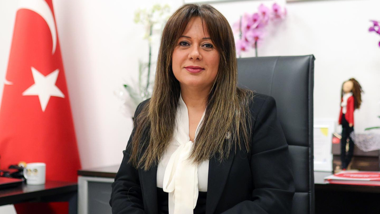 CHP Genel Başkan Yardımcısı Koza Yardımcı, istifa etti: Koza Yardımcı kimdir? Kaç yaşında ve nereli? Neden istifa etti?