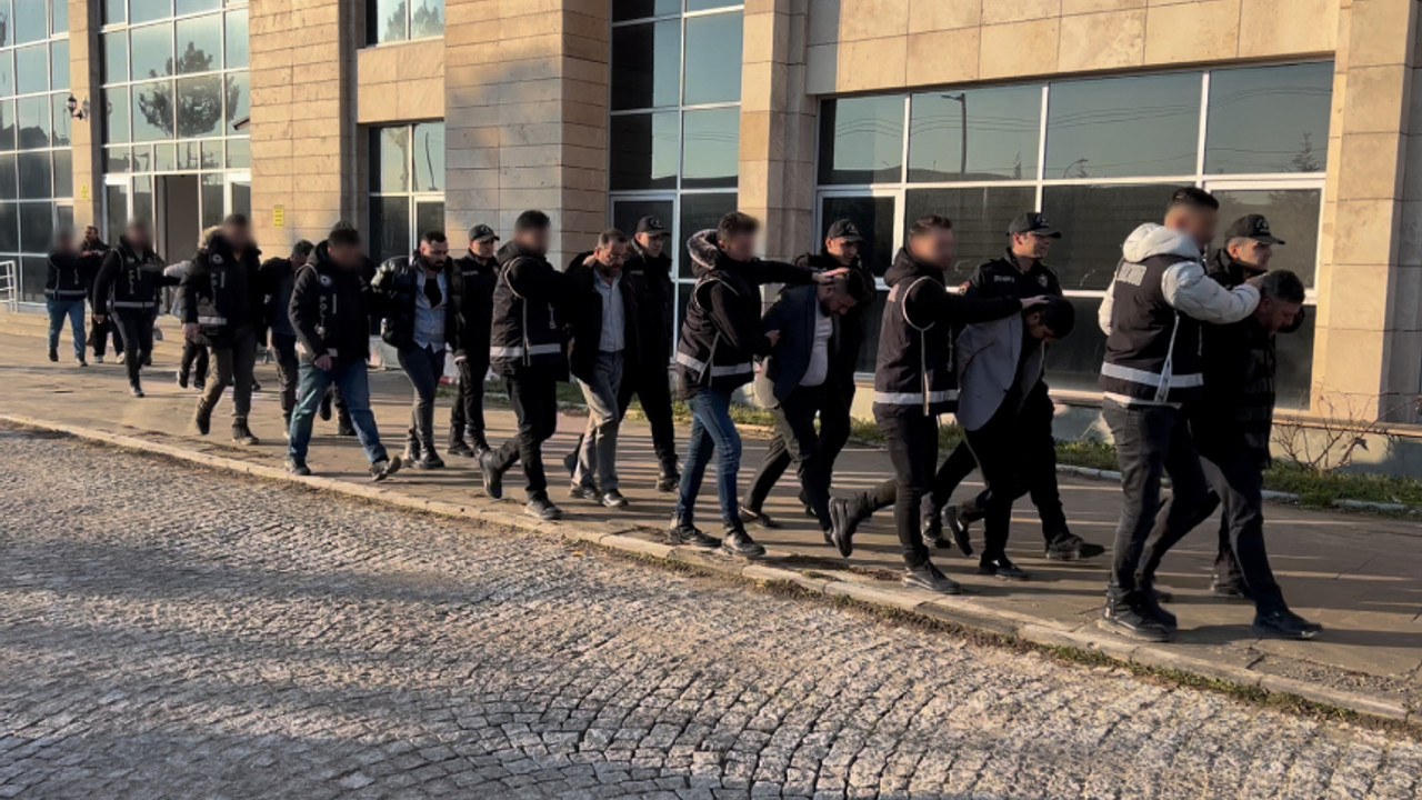 Kütahya'da tefecilik operasyonu: 10 şüpheliden 3'ü tutuklandı
