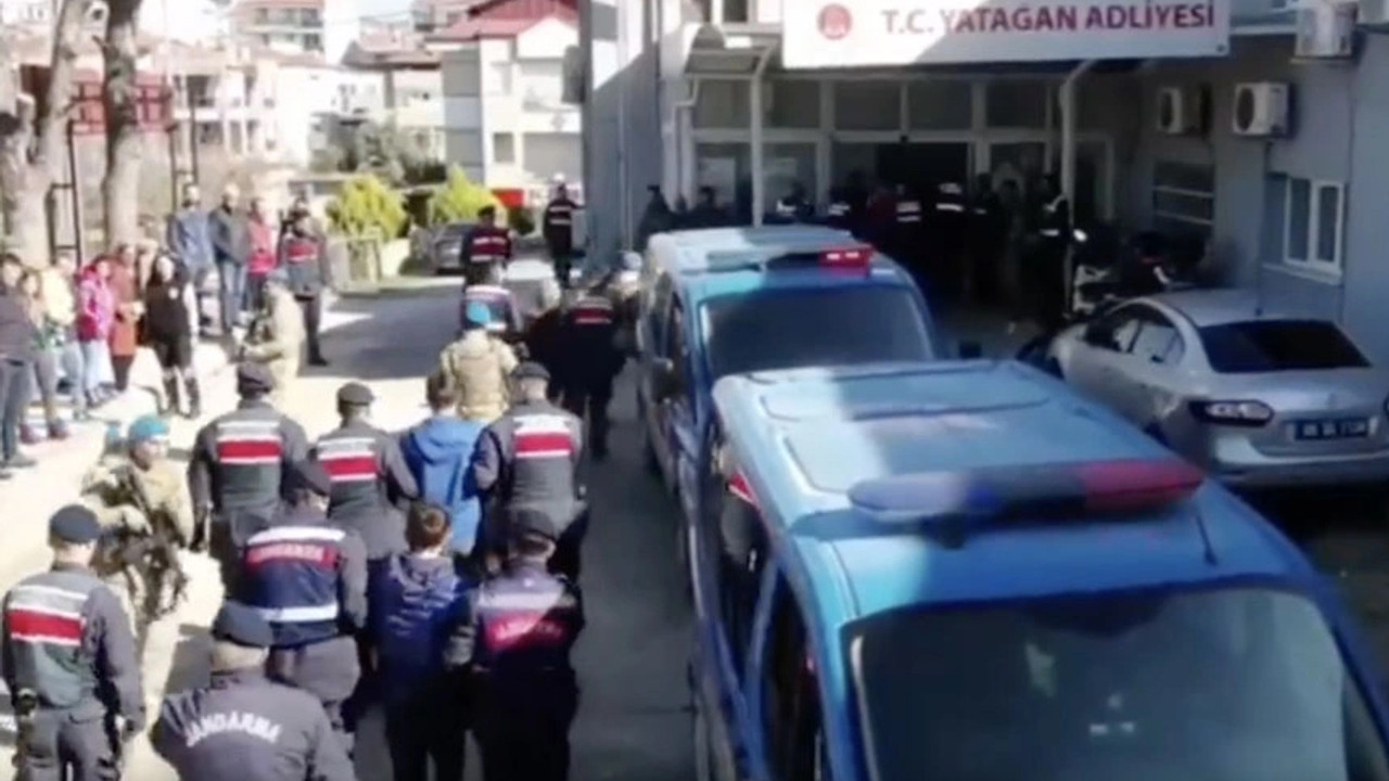 Jandarmadan 15 ilde Narkogüç-49 operasyonu: 1 tonun üzerinde uyuşturucu ele geçirildi!