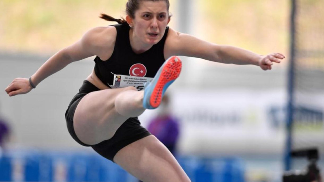 Özel sporcu Fatma Damla Altın, pentatlonda dünya salon şampiyonu oldu