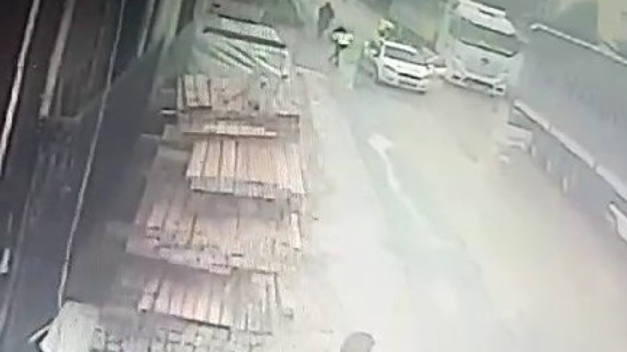 Kovalamaca arbedeyle bitti: Polisin parmağı kırıldı