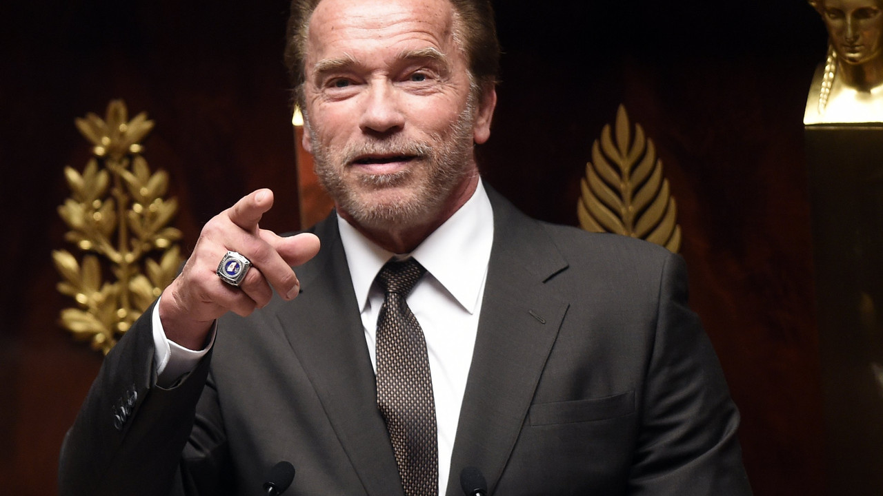 Terminatör korkuttu! Arnold Schwarzenegger hastaneden duyurdu: Artık bir metal parçaya sahibim