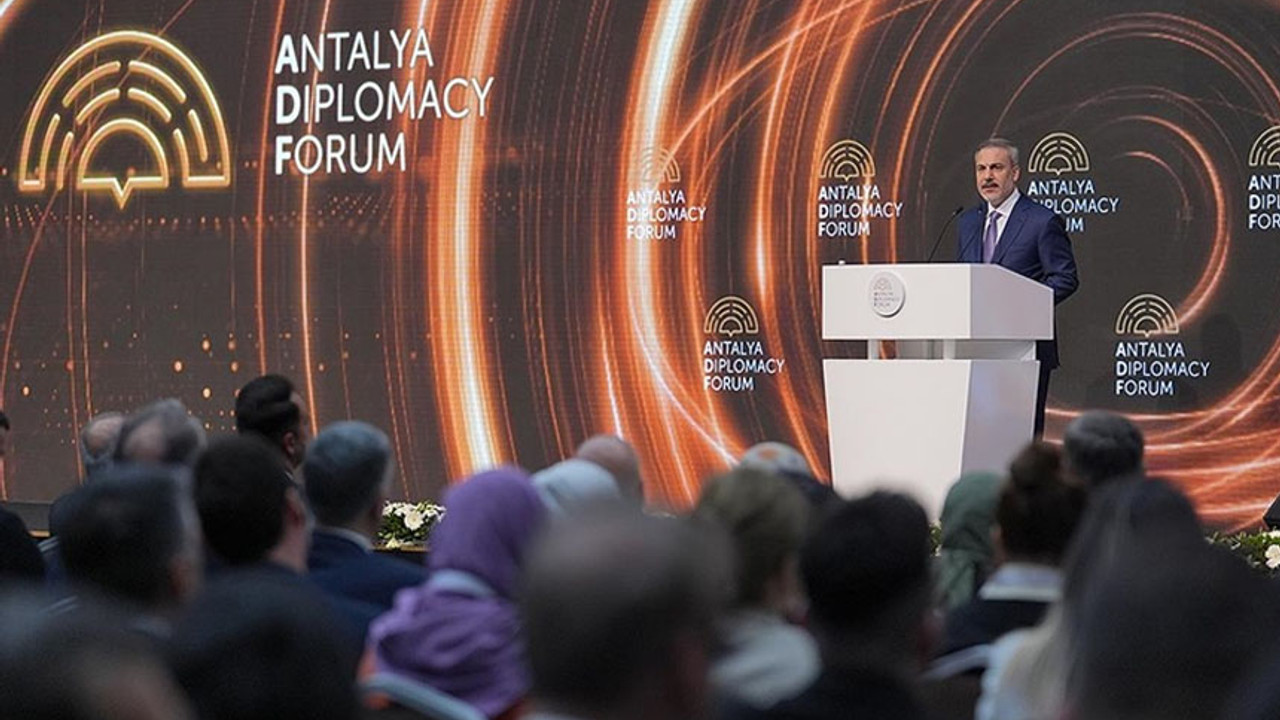 Hakan Fidan tüm dünyaya böyle seslendi! Gazze'de ateşkes için ciddi bir çaba var