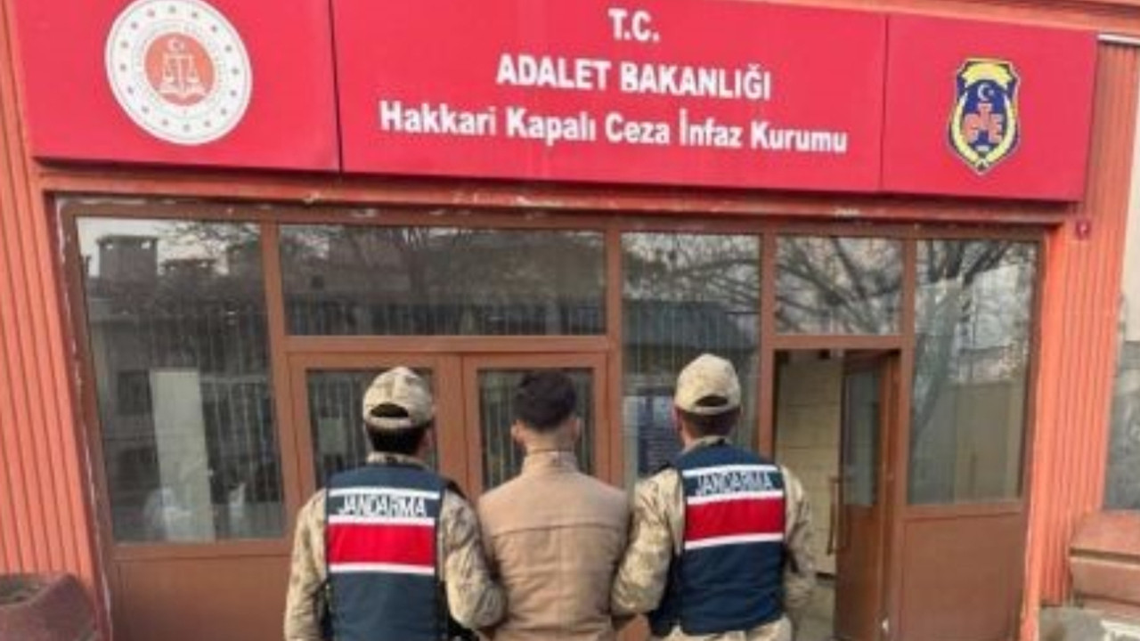 Jandarma ekipleri aranan şüphelilere göz açtırmıyor