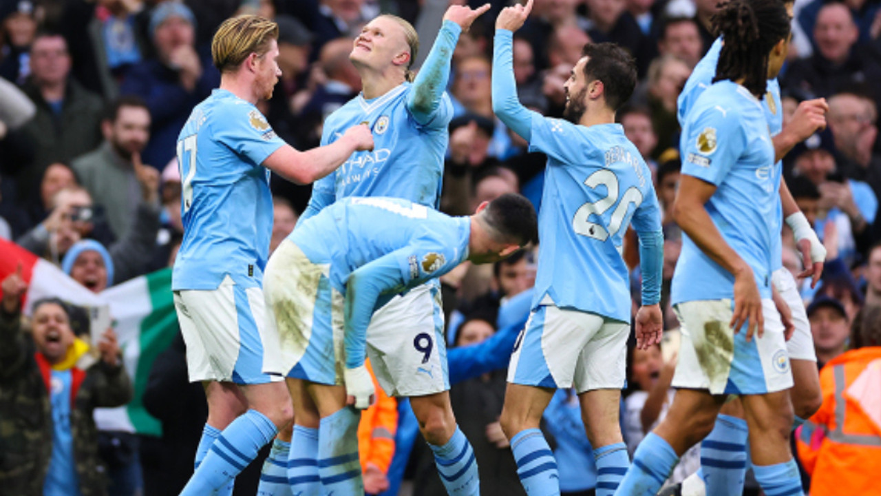 Manchester derbisi City'nin