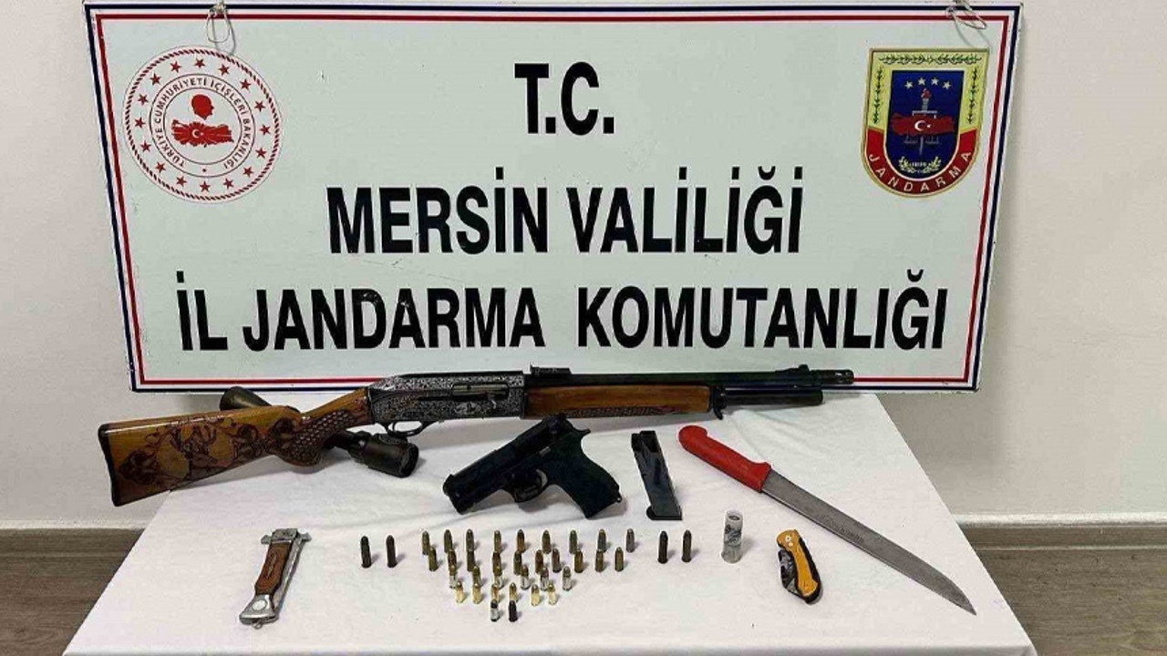 Jandarmadan silah kaçakçılığına yönelik operasyon! 1 silah şüpheli ölüm olayının silahı çıktı