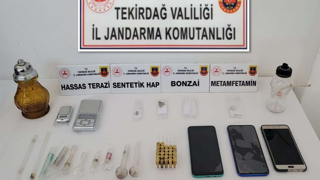 Jandarma sokak sokak gezdi, uyuşturucuya geçit vermedi!