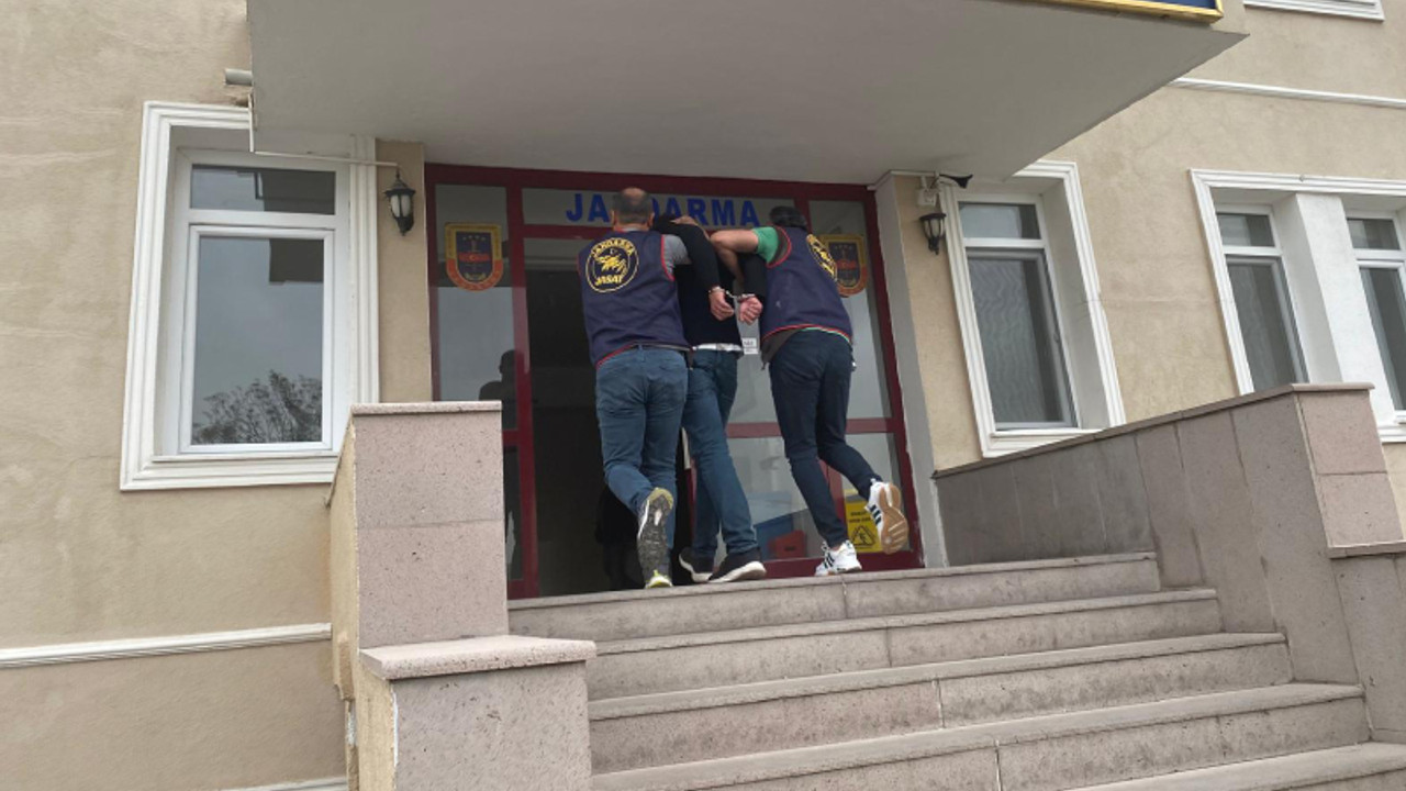Ankara'da 2 kişiyi öldüren zanlıya jandarmadan başarılı operasyon