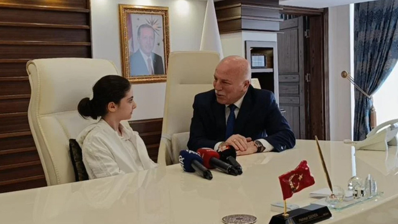 Başkanlık koltuğuna oturan küçük Nisa'nın ilk talimatı başıboş köpekler oldu!