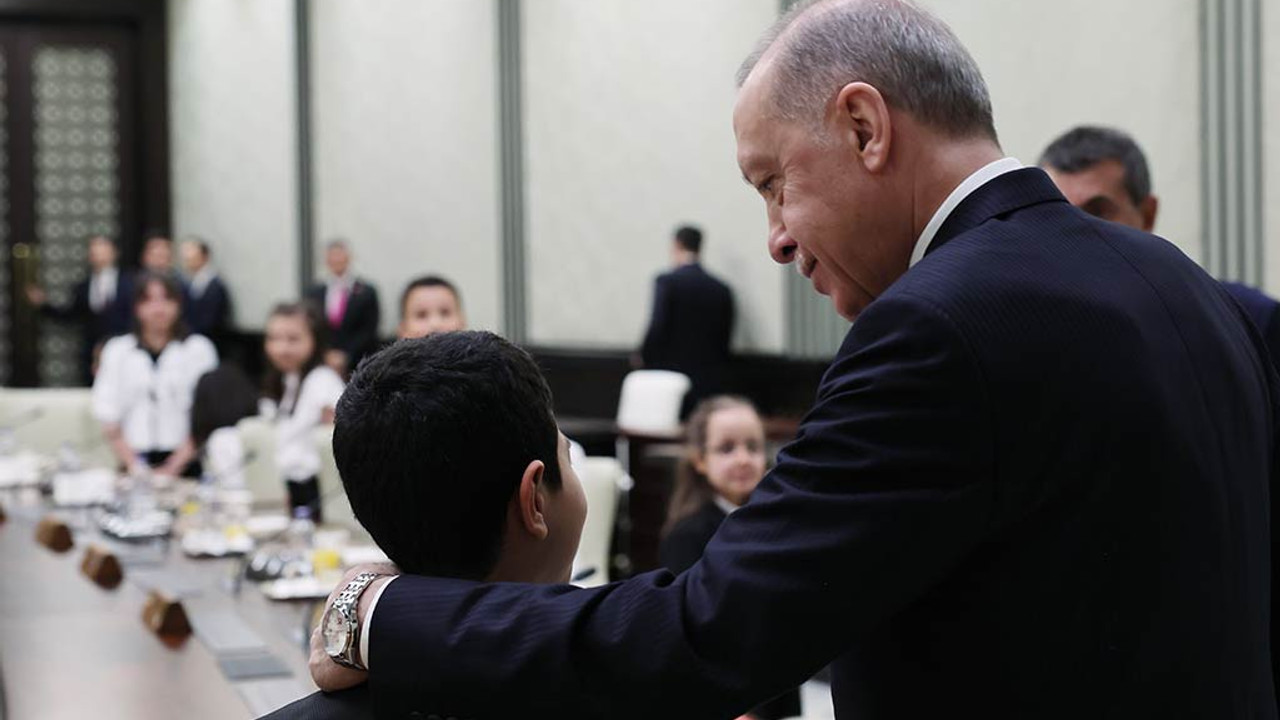Cumhurbaşkanı Erdoğan, çocukları kabul etti