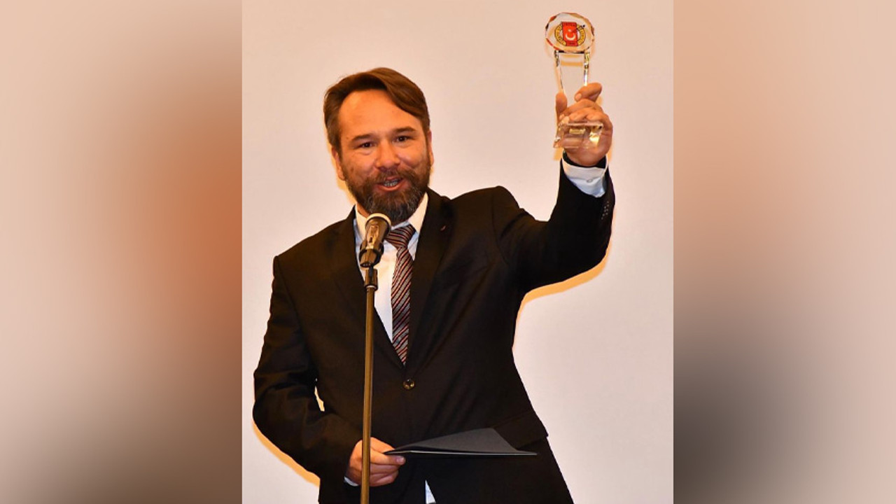 Yıllardır Hürriyet Gazetesi’nde çalışıyordu! Yeni adresi Ekol Haber oldu!
