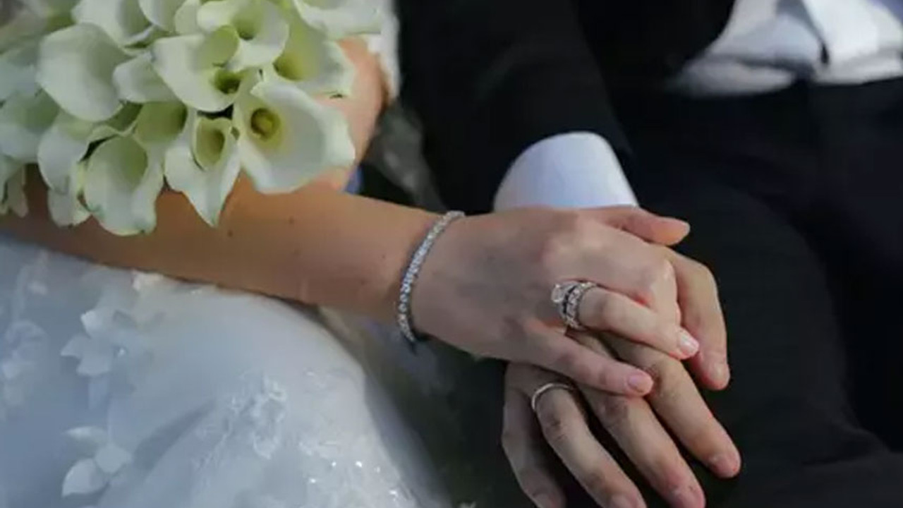 Formalite evlilik tuzağına dikkat! Hem hayallerinizden hem paranızdan olabilirsiniz