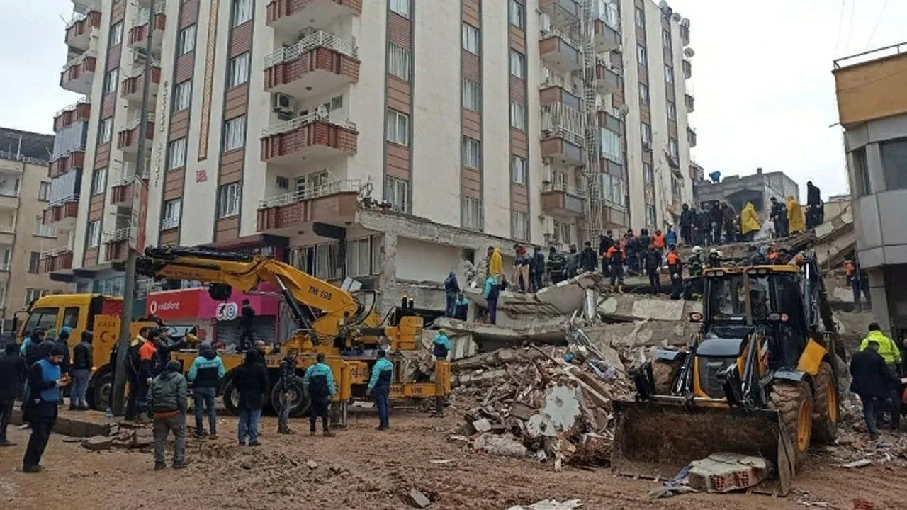 51 kişi ölmüştü! Furkan Apartmanı’nın kolonu kesilmiş