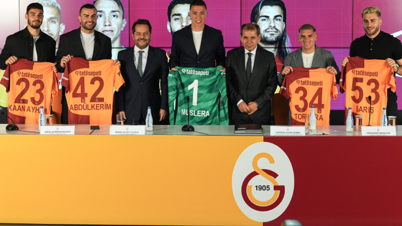 Galatasaray 5 futbolcusu ile sözleşme uzattı