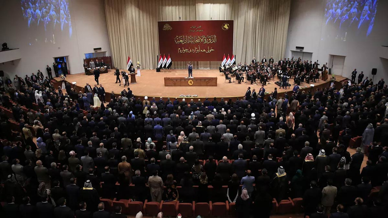 Irak Meclisi, eşcinsel ilişkiyi suç sayan tasarıyı onayladı