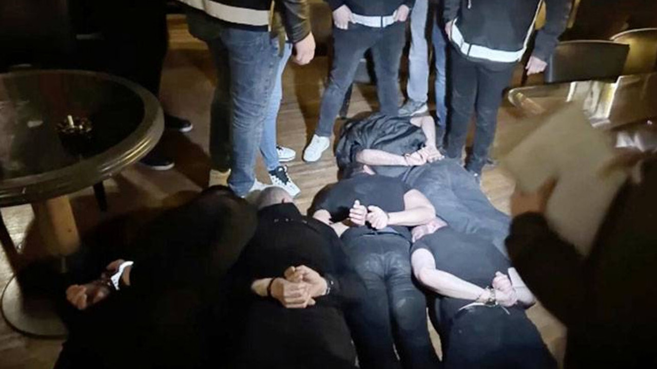 İstanbul'da 'Mahzen-34' operasyonu! Çok sayıda şüpheli gözaltına alındı