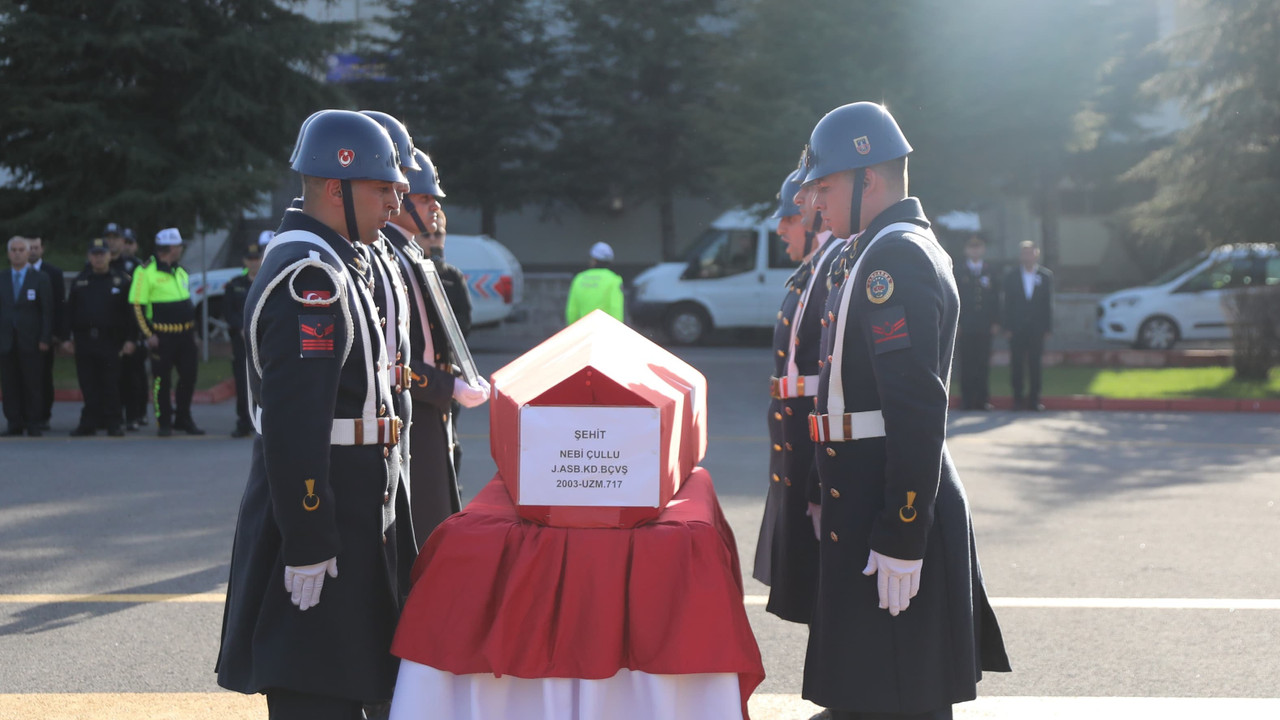 Şehidin var Türkiye’m! Ali Yerlikaya: Milletimizin başı sağ olsun, makamı ali