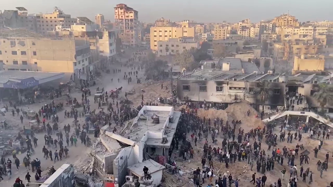 İsrail, Şifa Hastanesi’ni tamamen yıktı