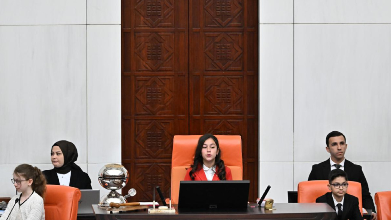 TBMM çocuklara emanet edildi