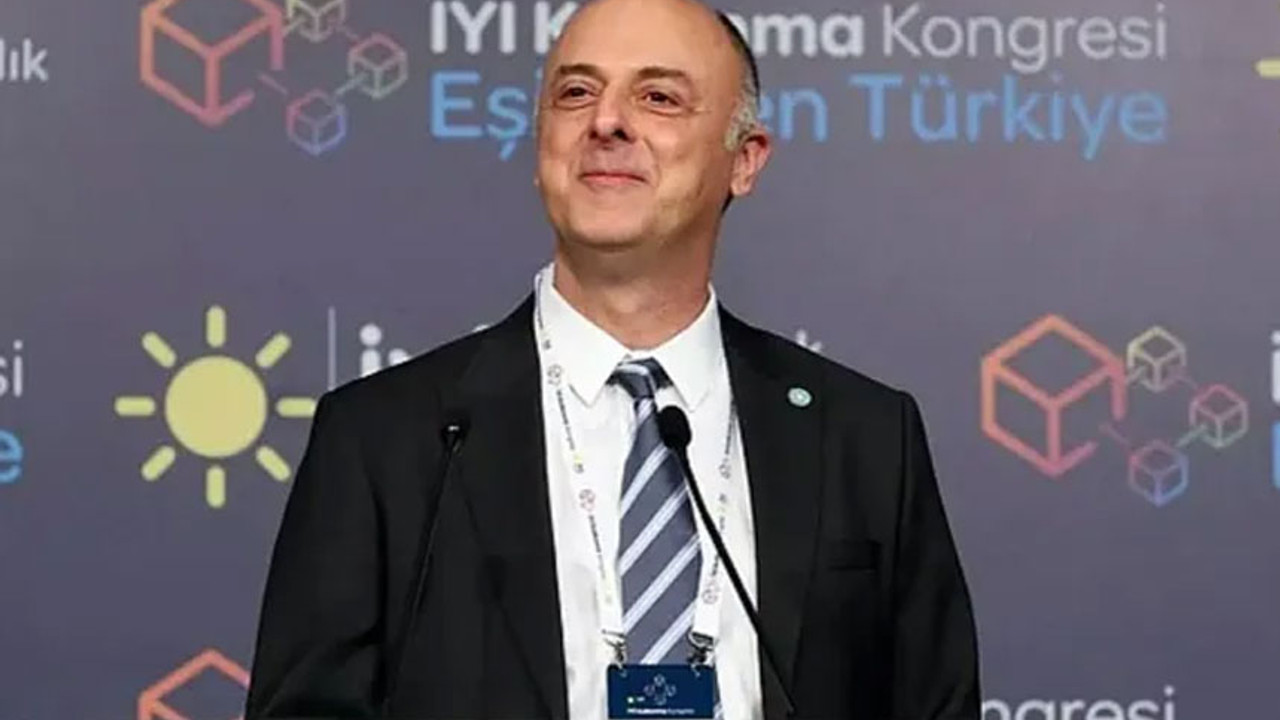 İYİ Partili milletvekili Ümit Özlale istifa etti!