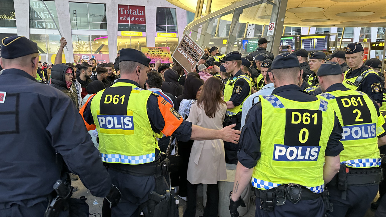 Eurovision protestolarında 10 kişi gözaltına alındı! Greta Thunberg de protestocular arasında
