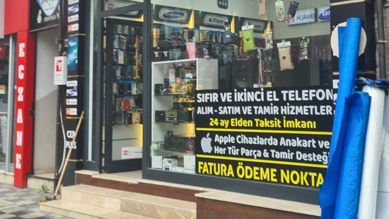 Cep telefonu dükkanında soygun: 1 milyon liralık telefon çalındı
