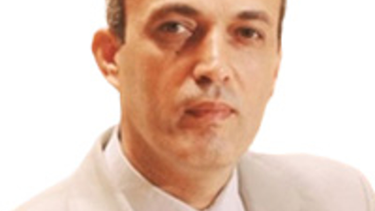 Yüksek Öğretim Kurulu (YÖK) üyesi Prof. Dr. Derviş Karaboğa kimdir?