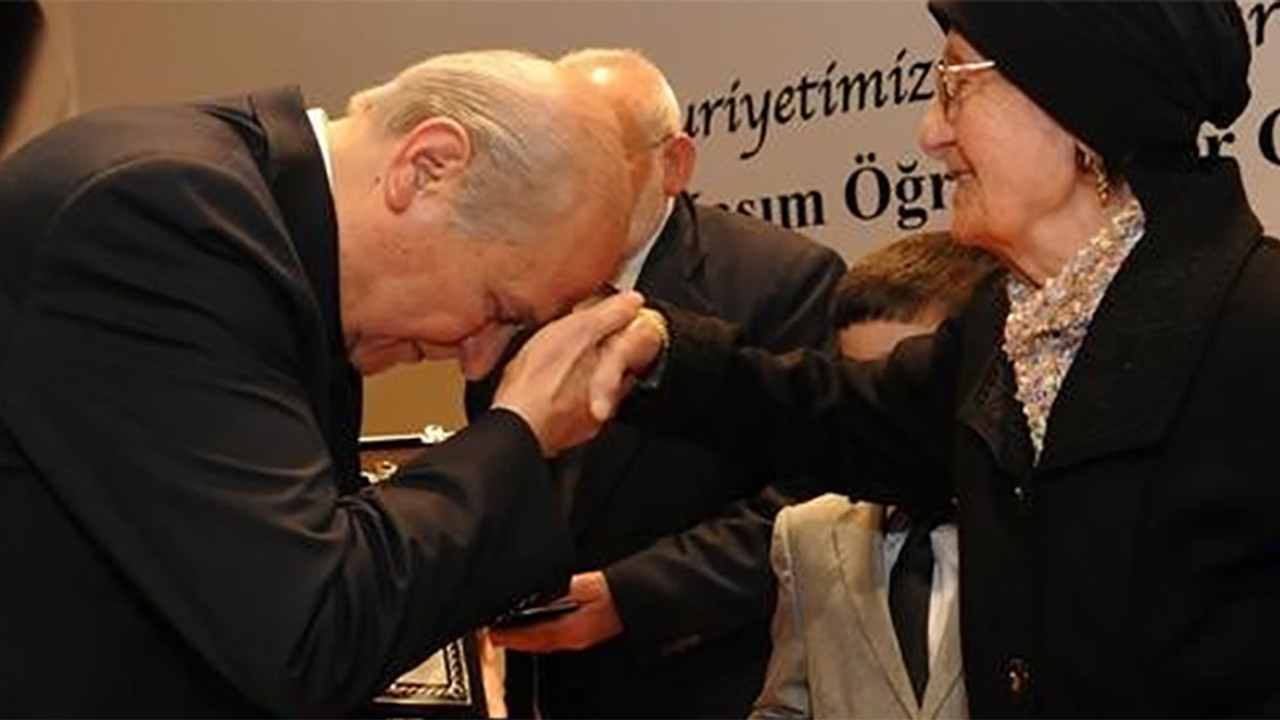 Bahçeli: "Onlara asla yüzümüzü dönmeyelim"