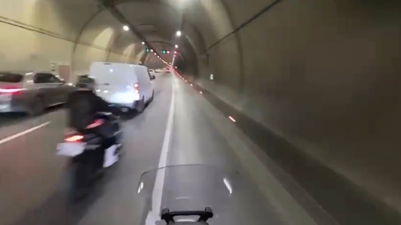 Dolmabahçe tünelinde makas atan motosikletli böyle kaza yaptı