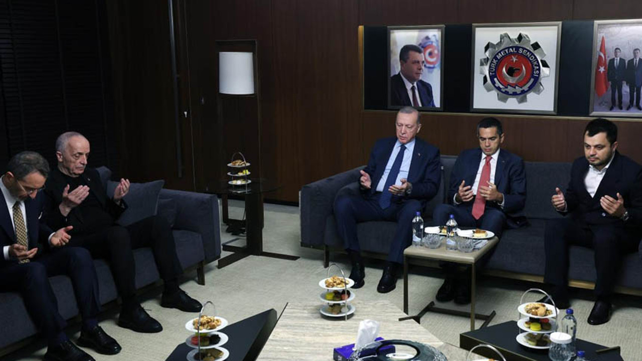 Cumhurbaşkanı Erdoğan'dan Türk Metal Sendikası'na taziye ziyareti
