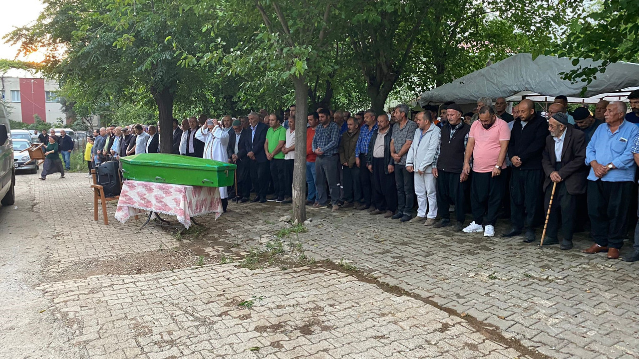 'Anne beni bir şey ısırdı' dedi, kurtarılamadı! 5 yaşındaki minik Erva'nın acı ölümü