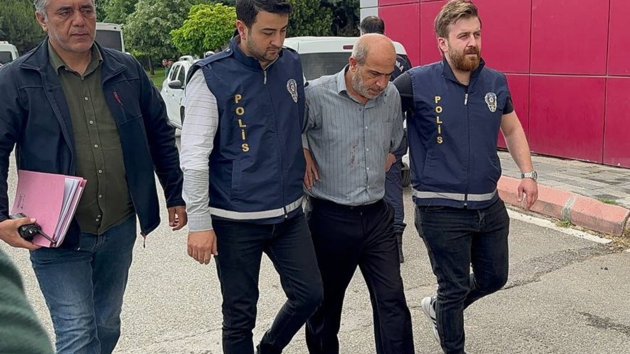 Tüfekle karısını öldürmüş, oğlunu ve damadını ağır yaralamıştı; tutuklandı!