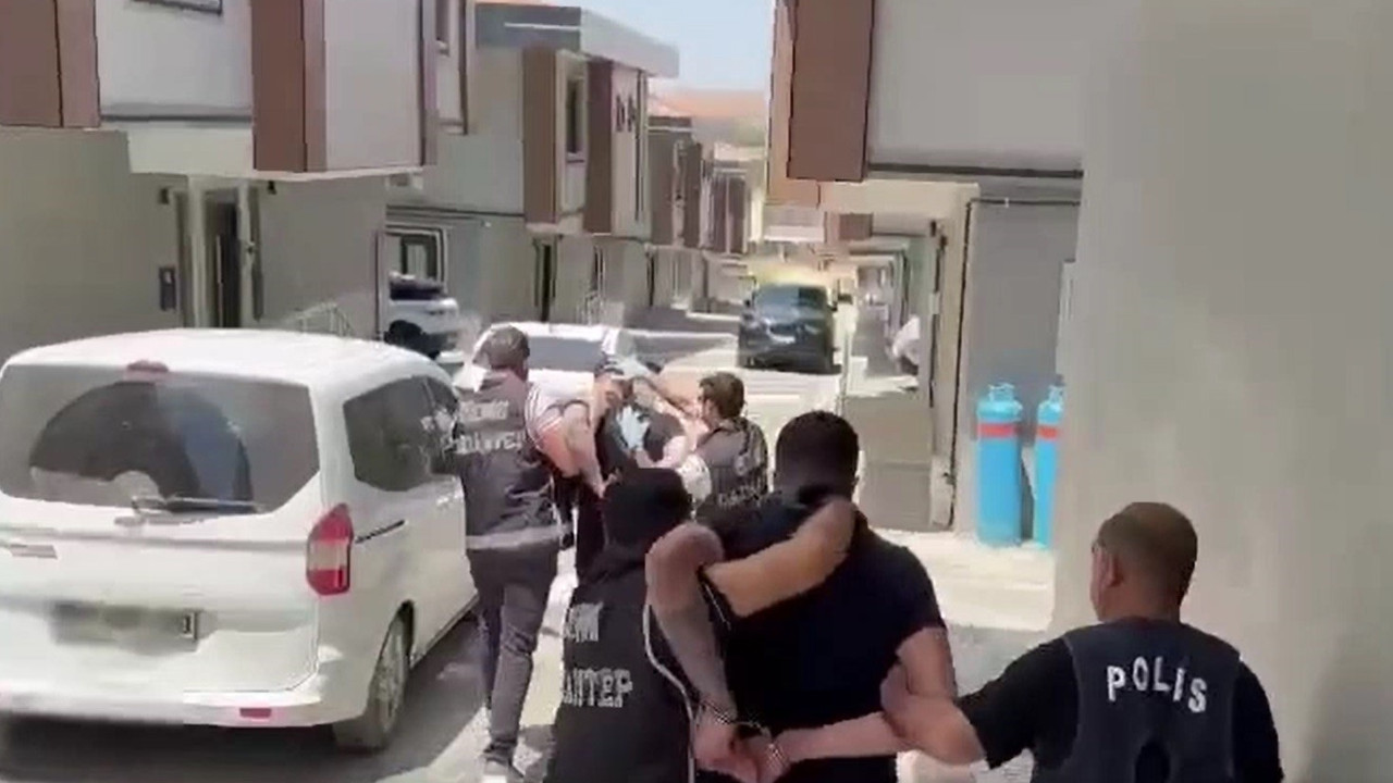 Polis, suç örgütü liderini lüks villada yakaladı