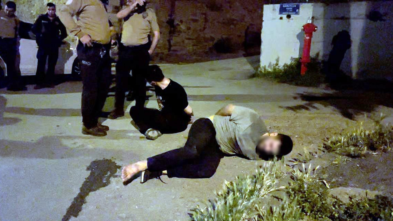 Bekçiyi görünce 7 metreden atlayan hırsız ayağını kırdı