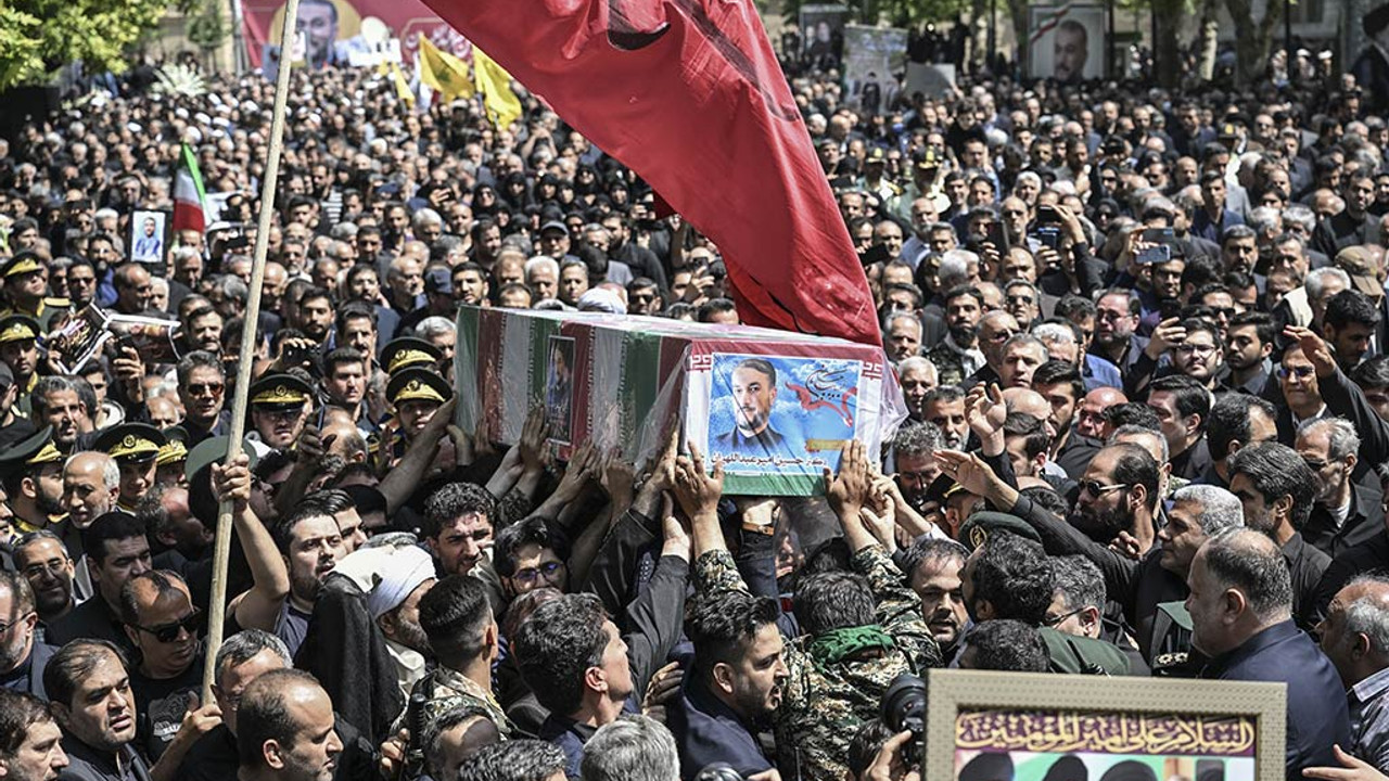 Abdullahiyan için Tahran'da cenaze töreni düzenlendi