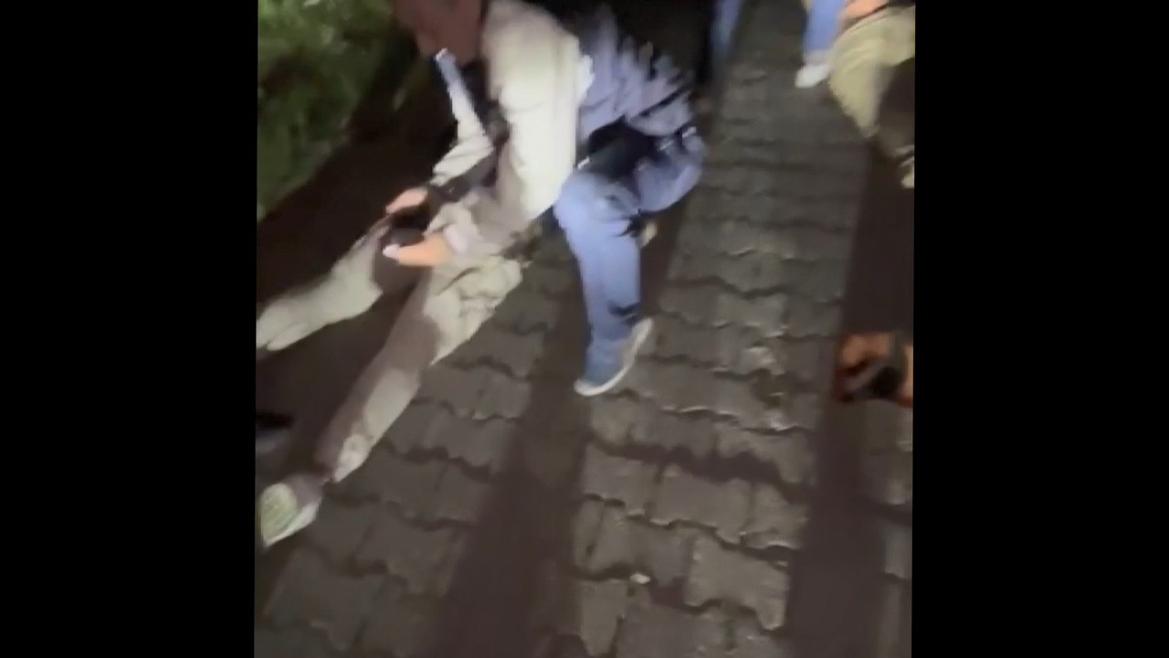 Kaçırdılar, darp ve gasp ettiler! 4 saatte yakalandılar…