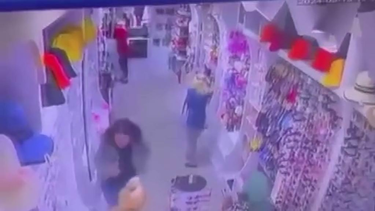 Kadın, husumetlisi olan kadına ateş etti; yanlış kadını vurdu!