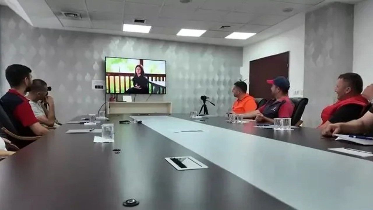 Düzce Belediyesinden personeline ağlatan “Babalar Günü” sürprizi!