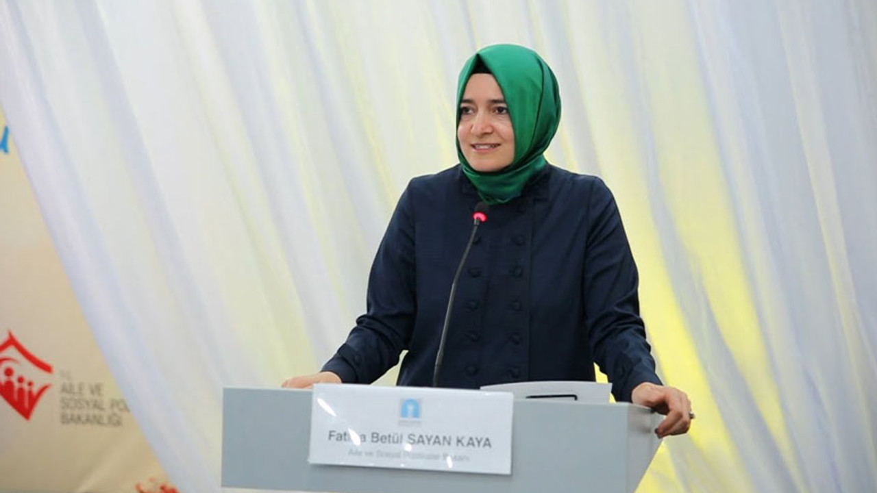 Eski bakan Fatma Betül Sayan Kaya'nın oğlu, LGS'de Türkiye birincisi oldu