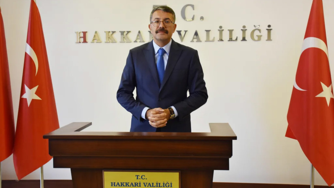 Hakkari Valisi, Hakkari Belediyesi’nin başına geçti