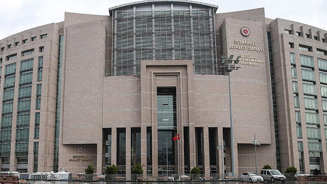 İstanbul Adliyesi'nde intihar!