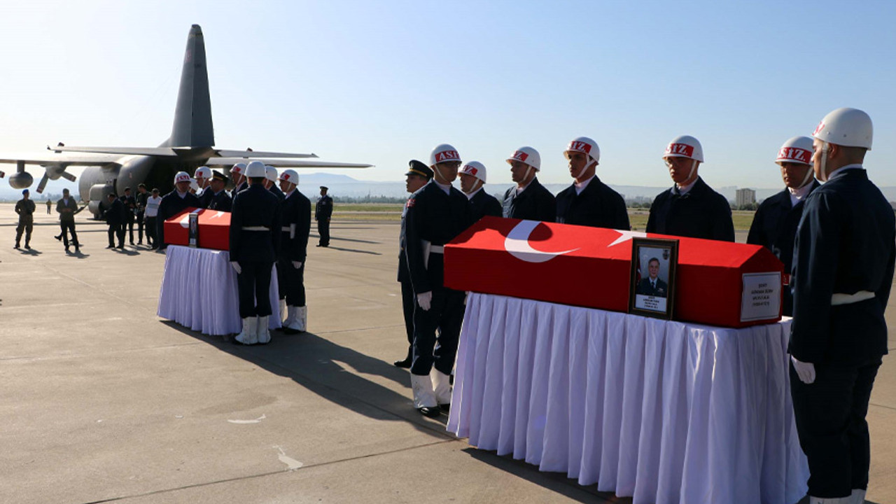 Şehit olan 2 pilot için tören düzenlendi