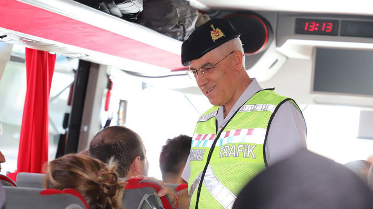 Orgeneral trafik denetimine katıldı!